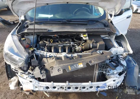 2019 Ford Escape S z USA, uszkodzony, nr VIN 1FMCU0F73KUB84816